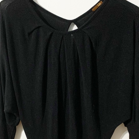 Ya Los Angeles Scoop Neck Sweater Keyhole Back Gathered Front Bat Wing Sleeve 🖤 - Picture 3 of 11